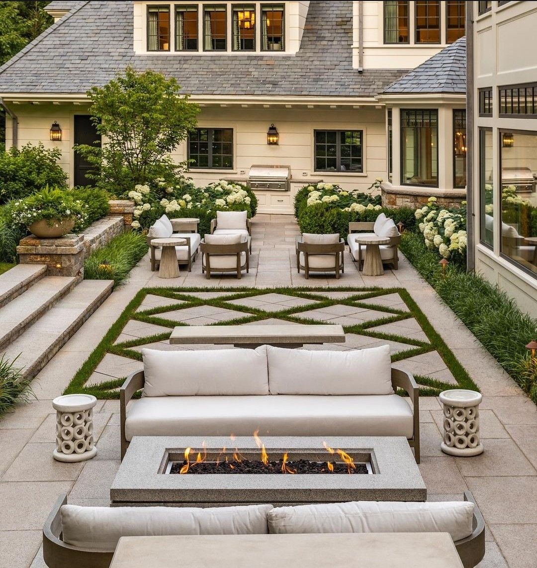 Outdoor Hardscapes detail 3