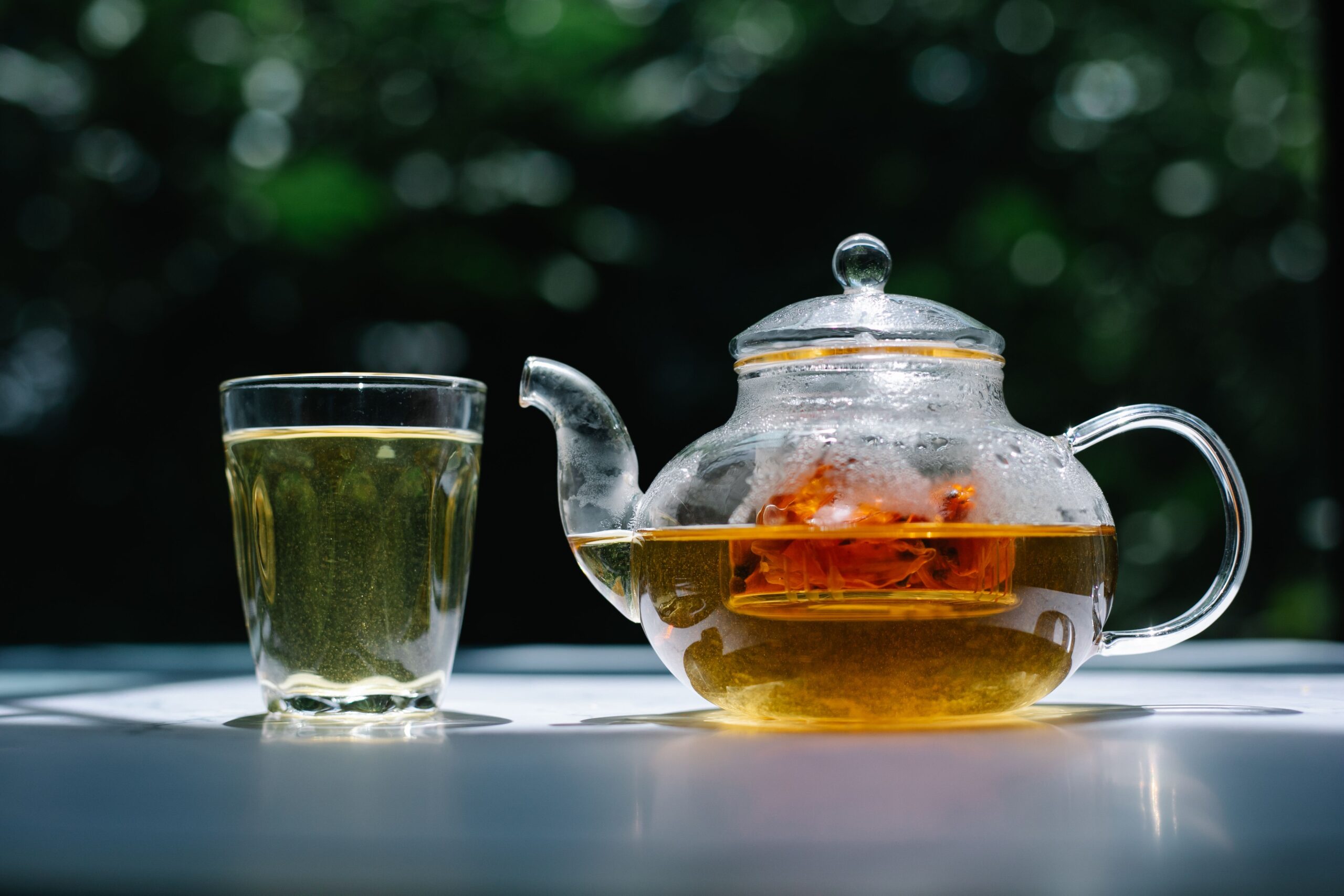 Tea: A Satisfying Summer Beverage—or an Effective Fertilizer?